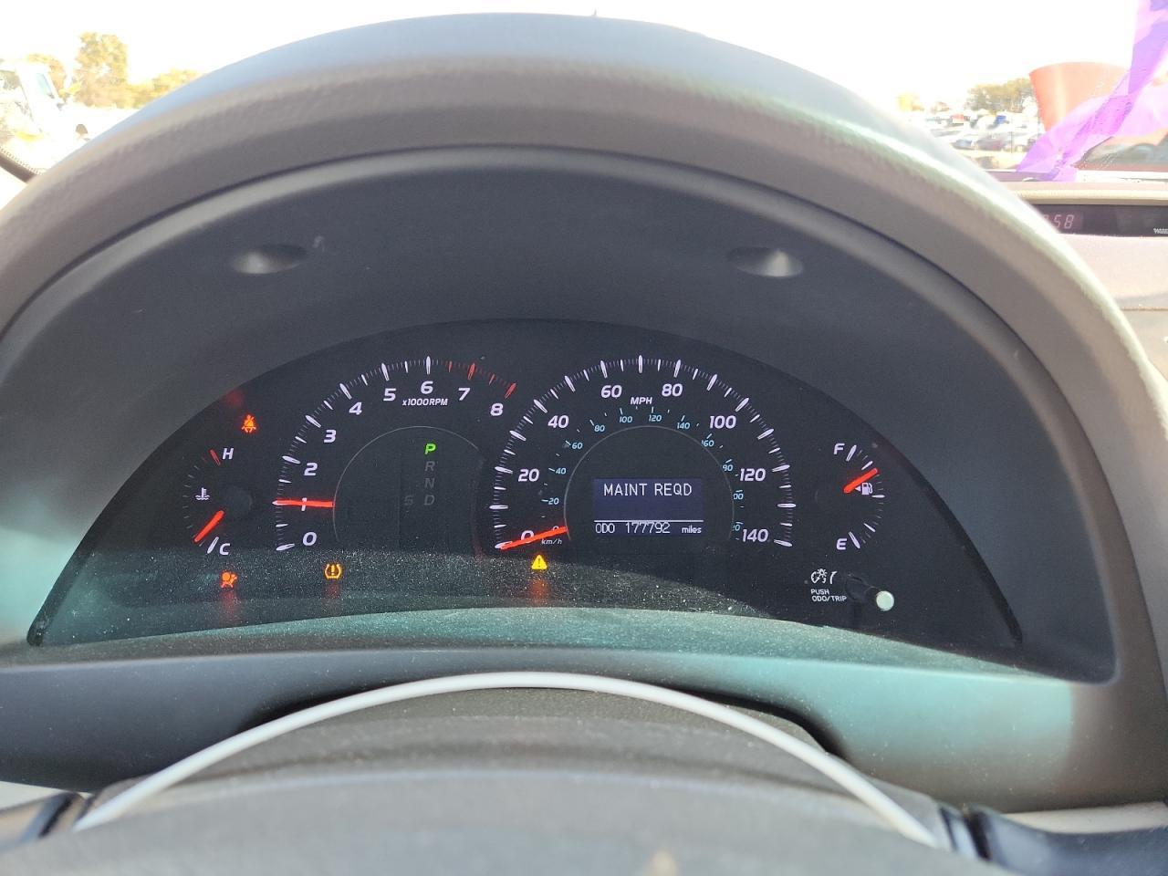 2011 TOYOTA CAMRY