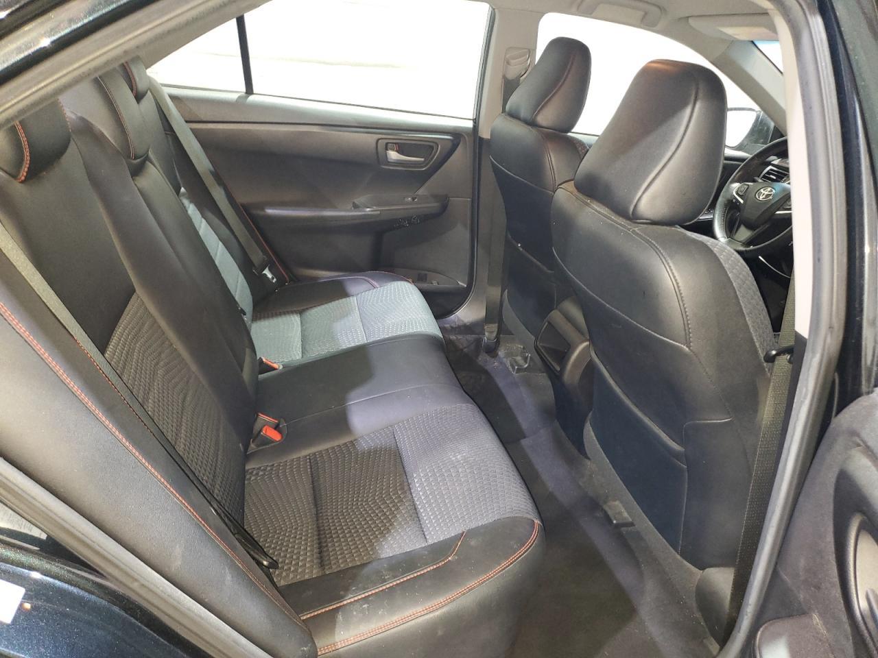 2015 TOYOTA CAMRY