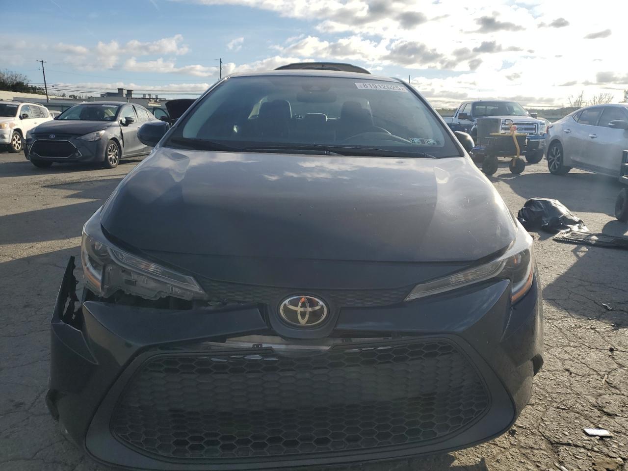 2021 TOYOTA COROLLA