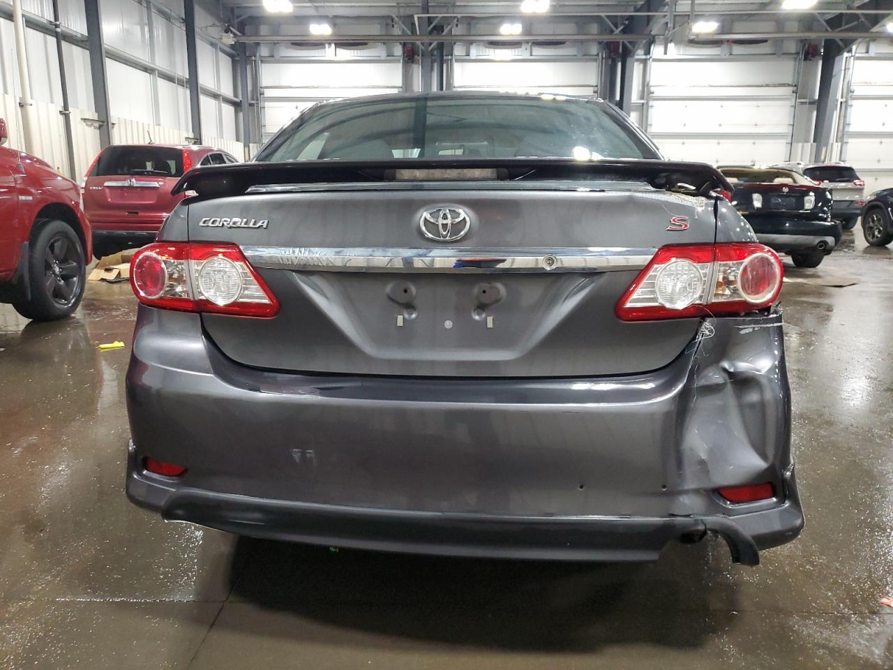 2013 TOYOTA COROLLA