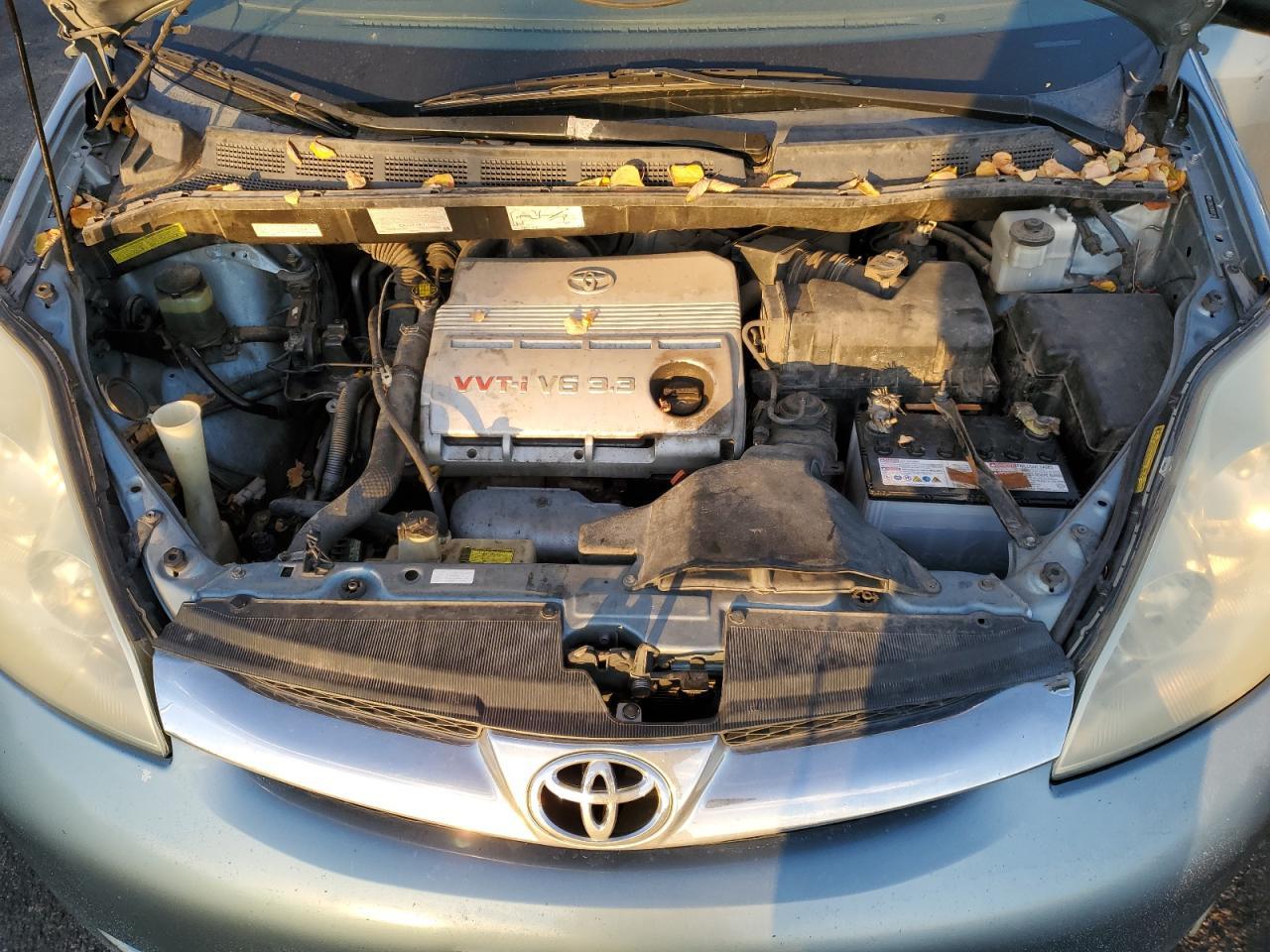 2006 TOYOTA SIENNA