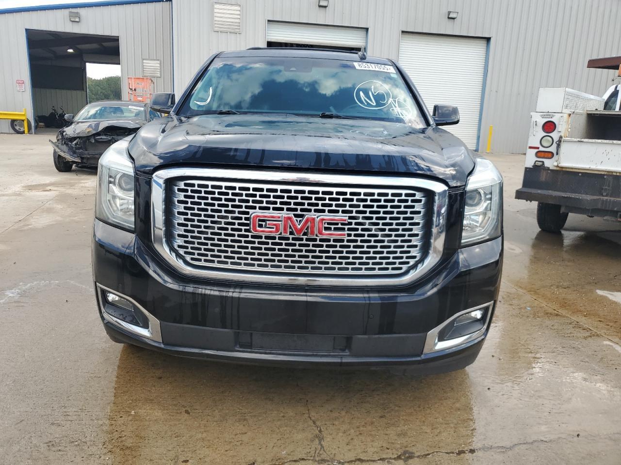 2016 GMC Yukon XL