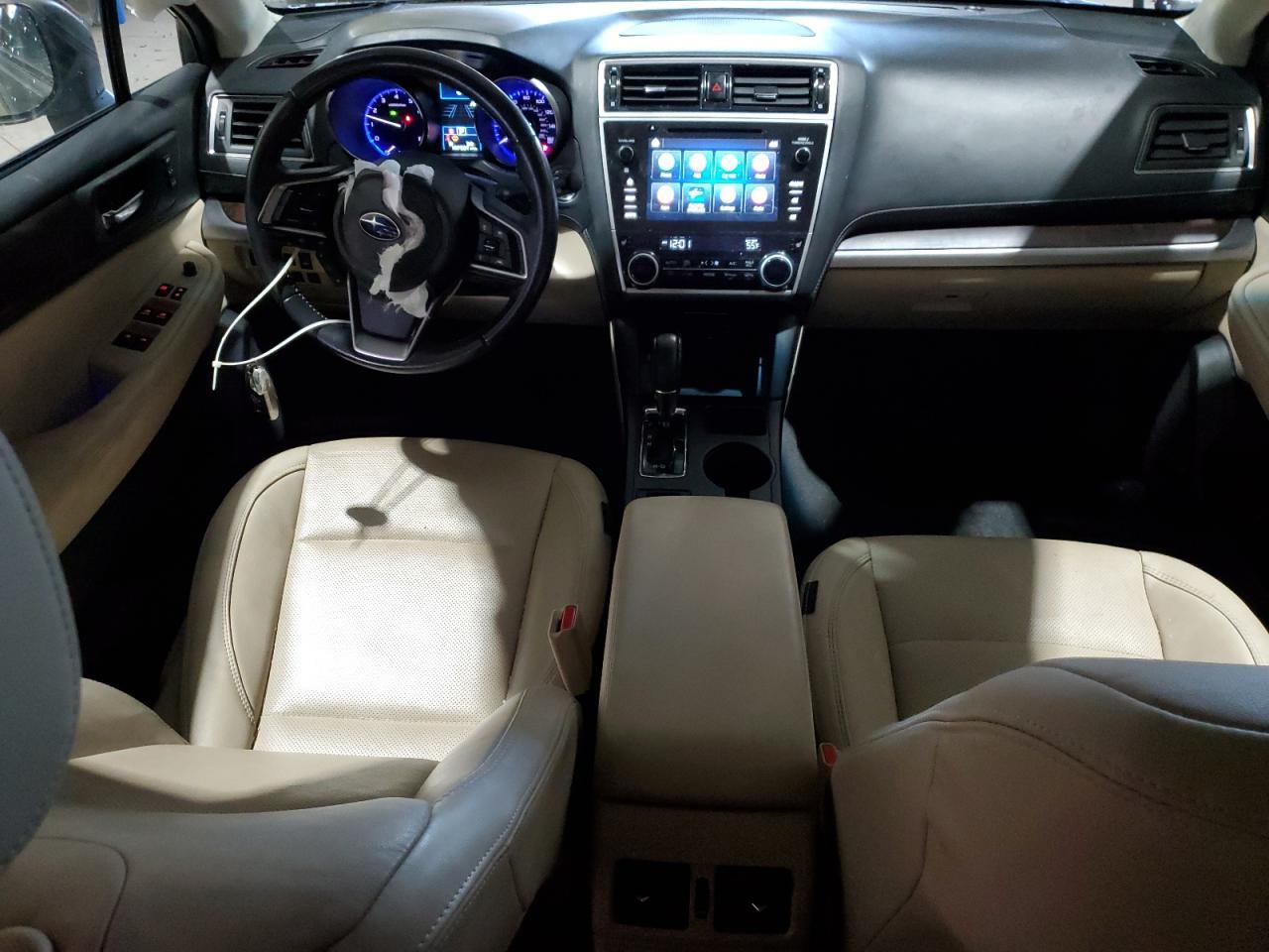 2019 SUBARU Outback