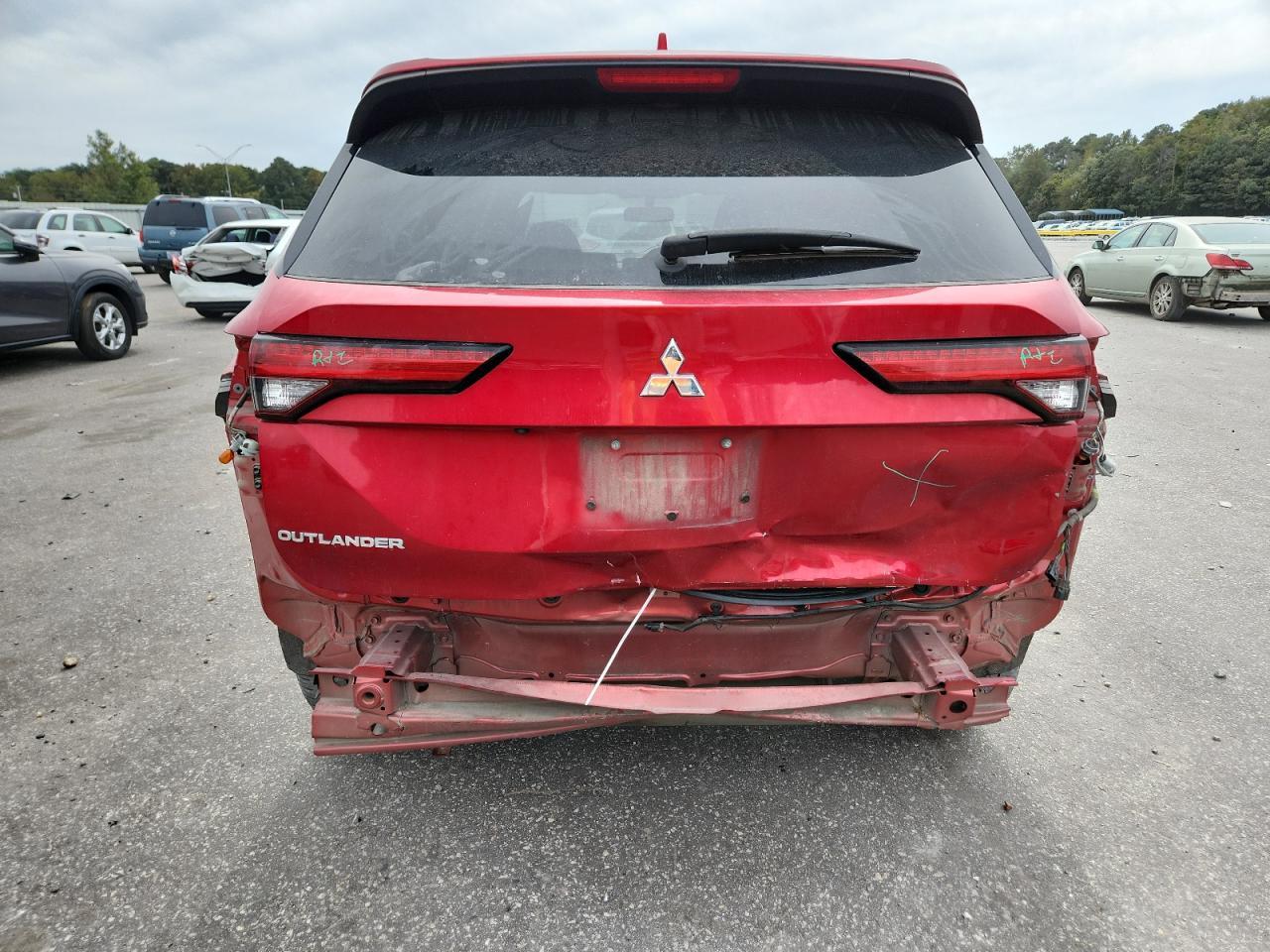 2022 MITSUBISHI outlander