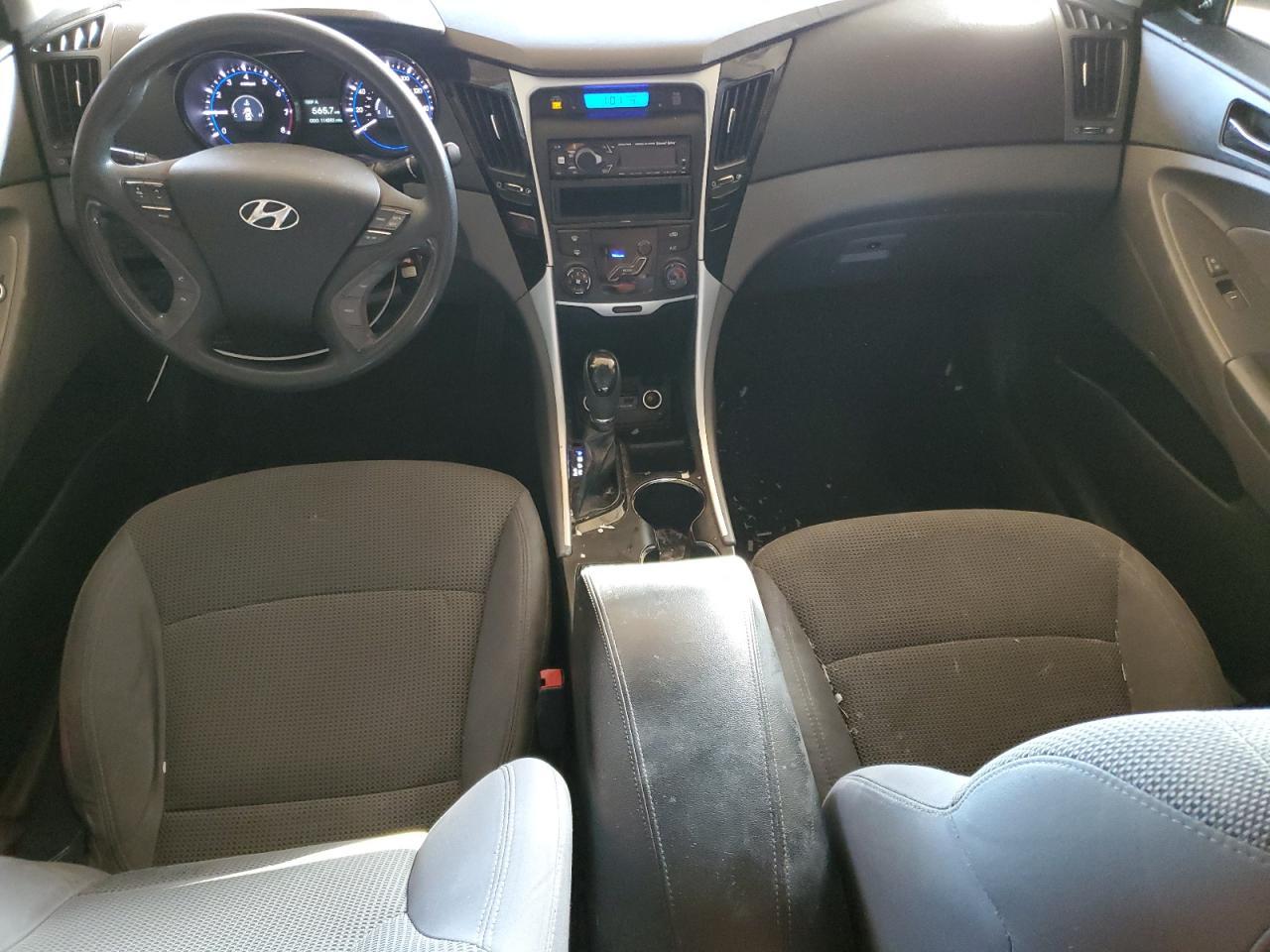 2013 HYUNDAI SONATA