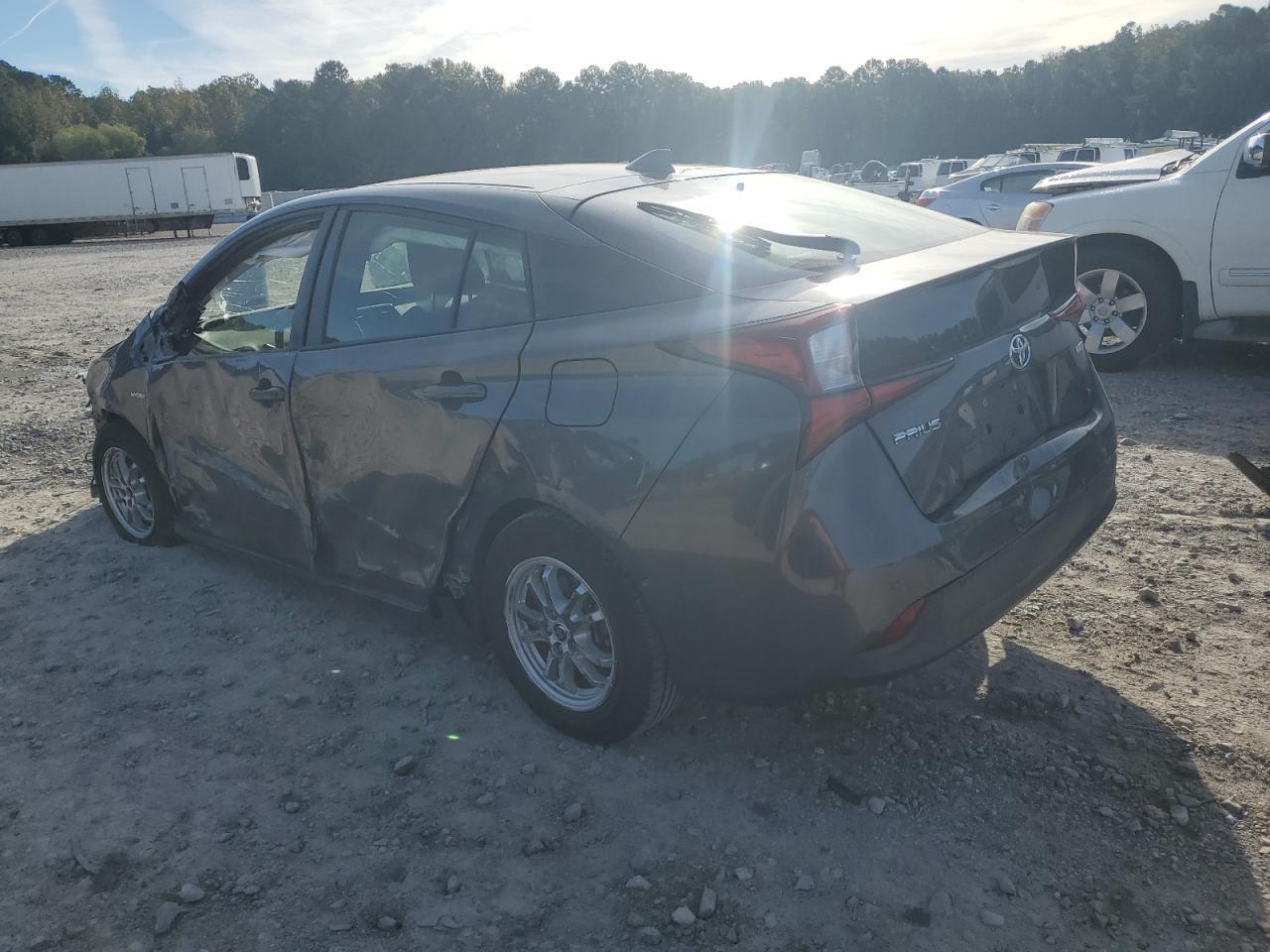 2019 TOYOTA PRIUS