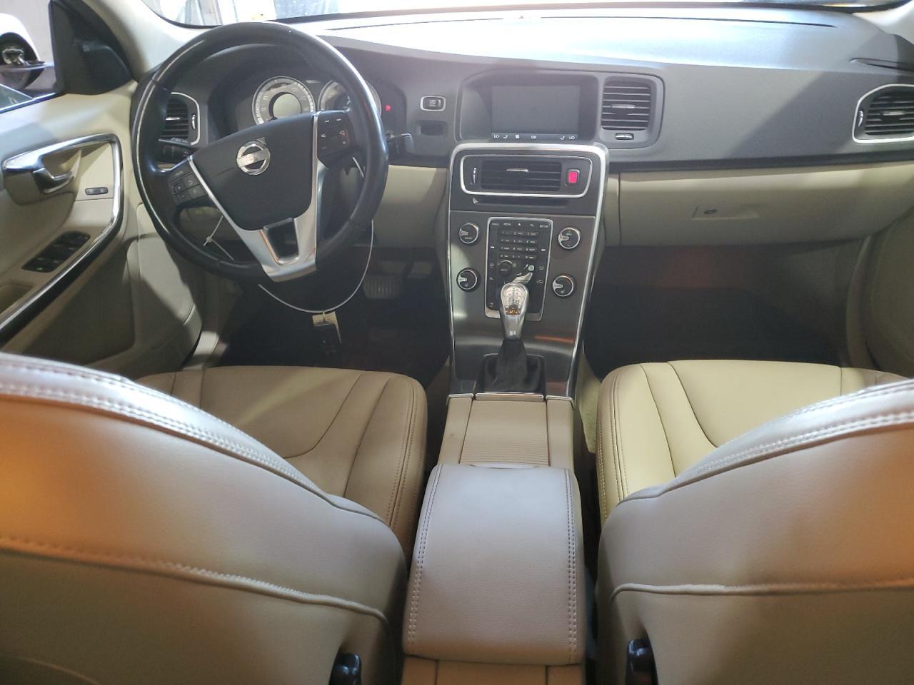2013 VOLVO S60