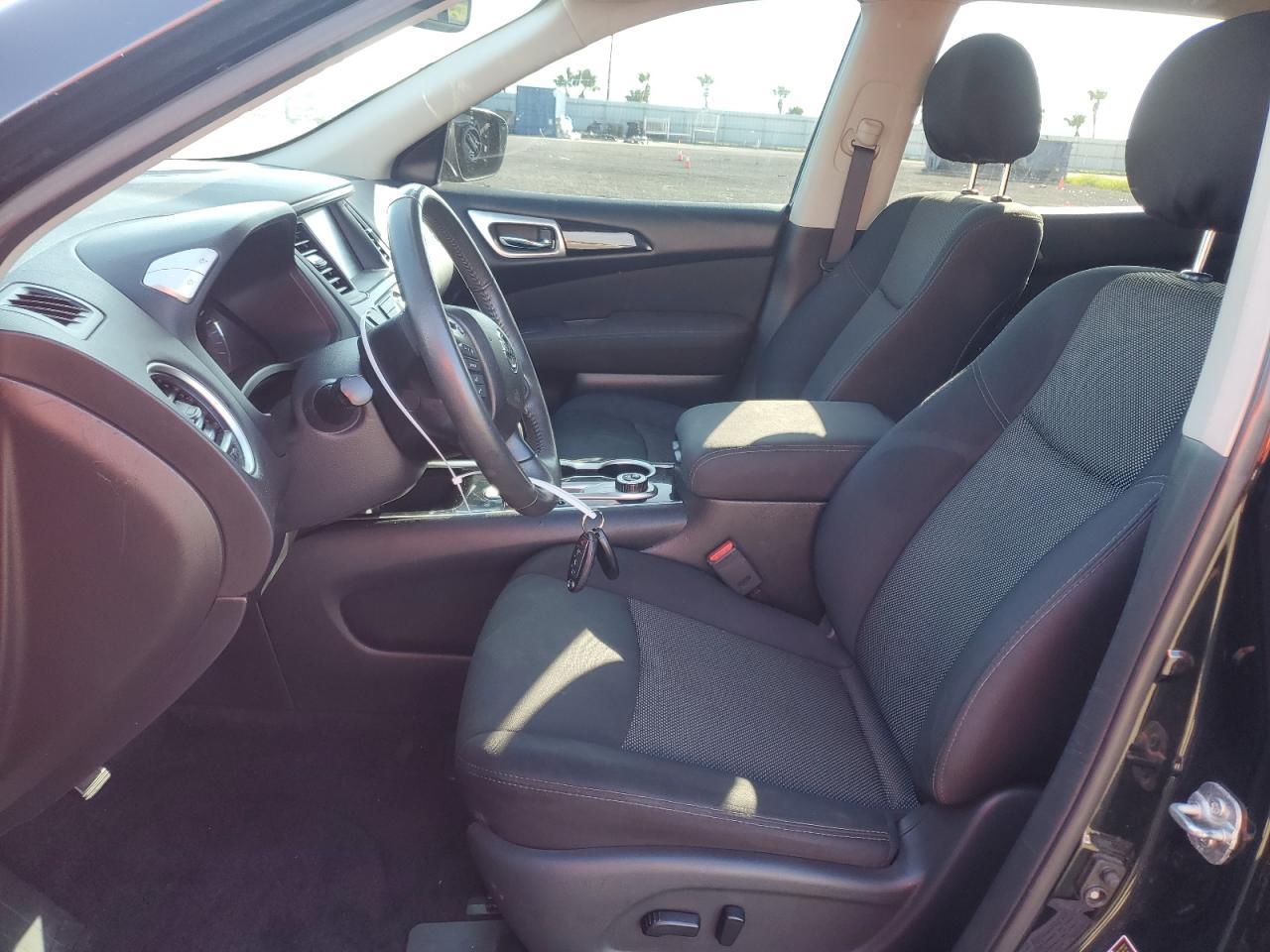 2017 NISSAN PATHFINDER