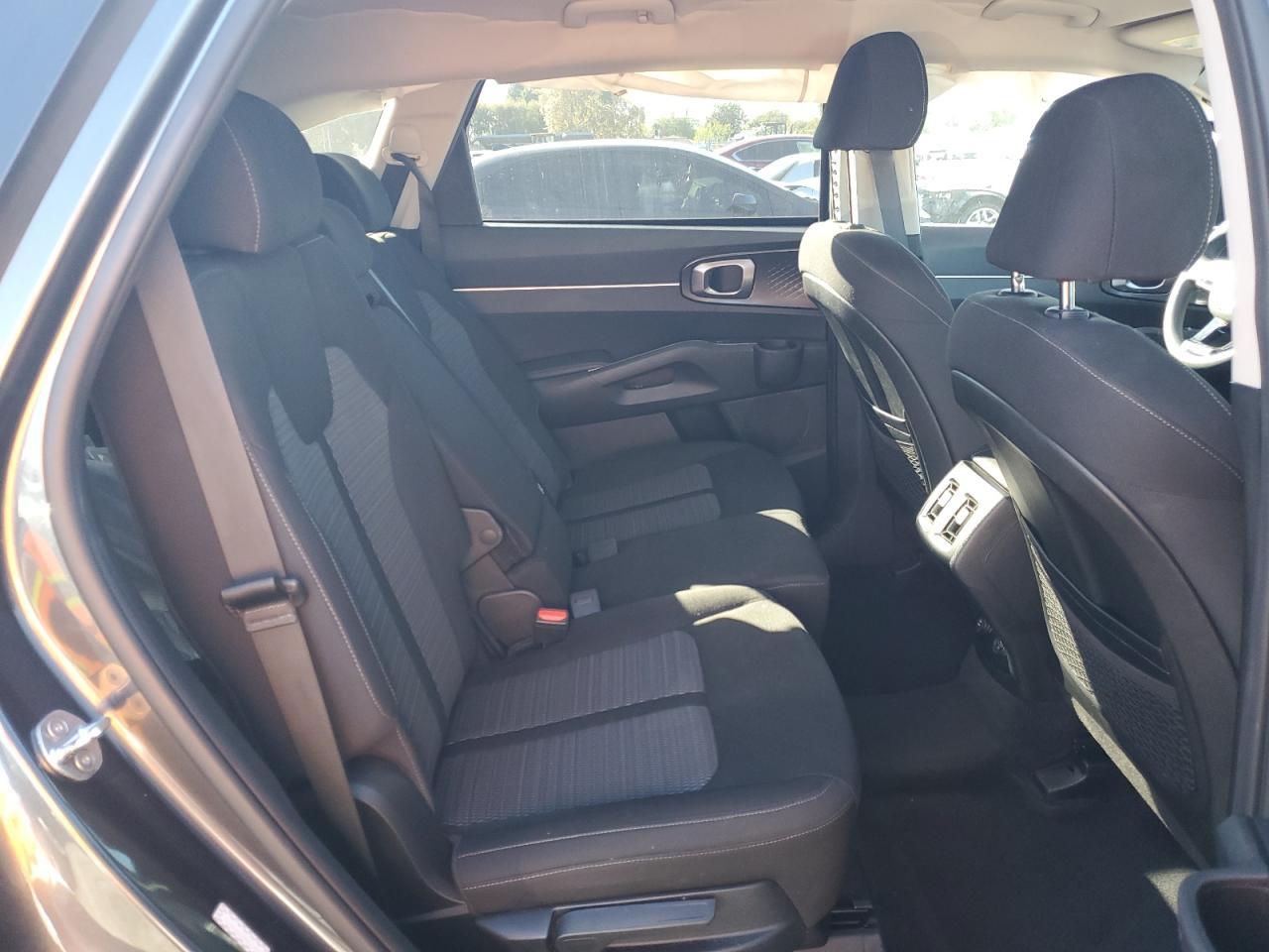 2021 KIA SORENTO