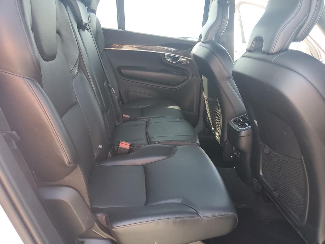 2019 VOLVO XC90