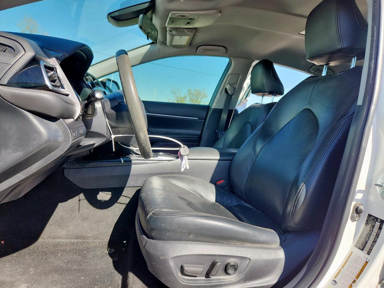 2018 TOYOTA CAMRY