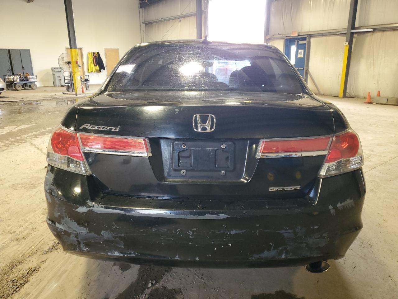 2011 HONDA ACCORD