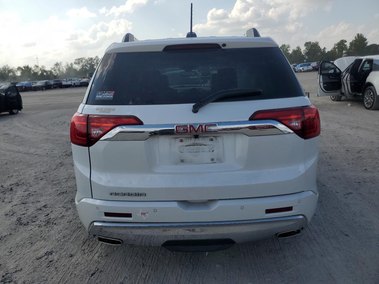 2018 GMC ACADIA