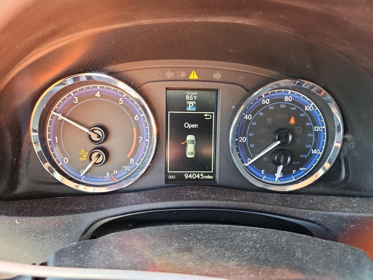 2017 TOYOTA COROLLA