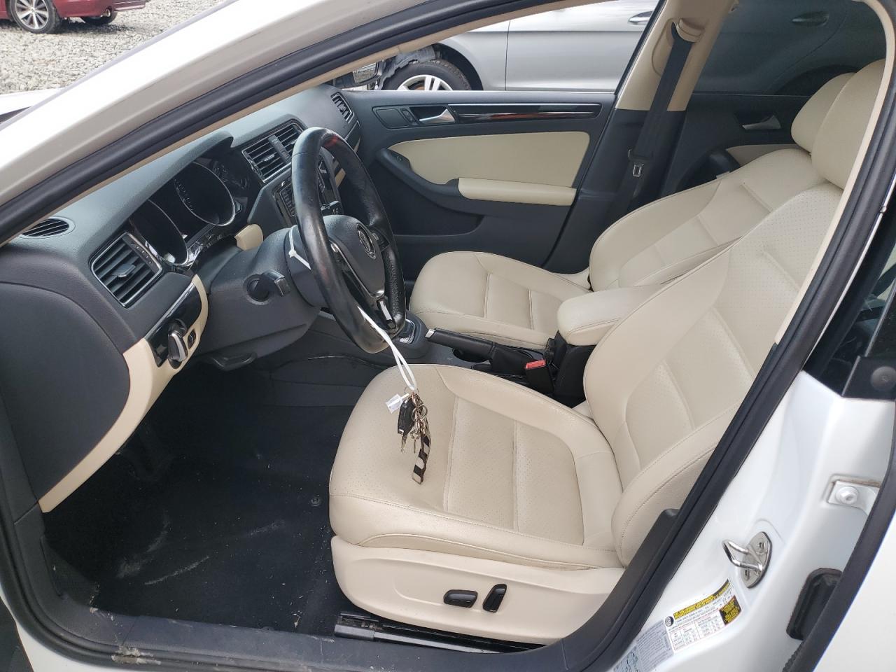 2017 VOLKSWAGEN JETTA