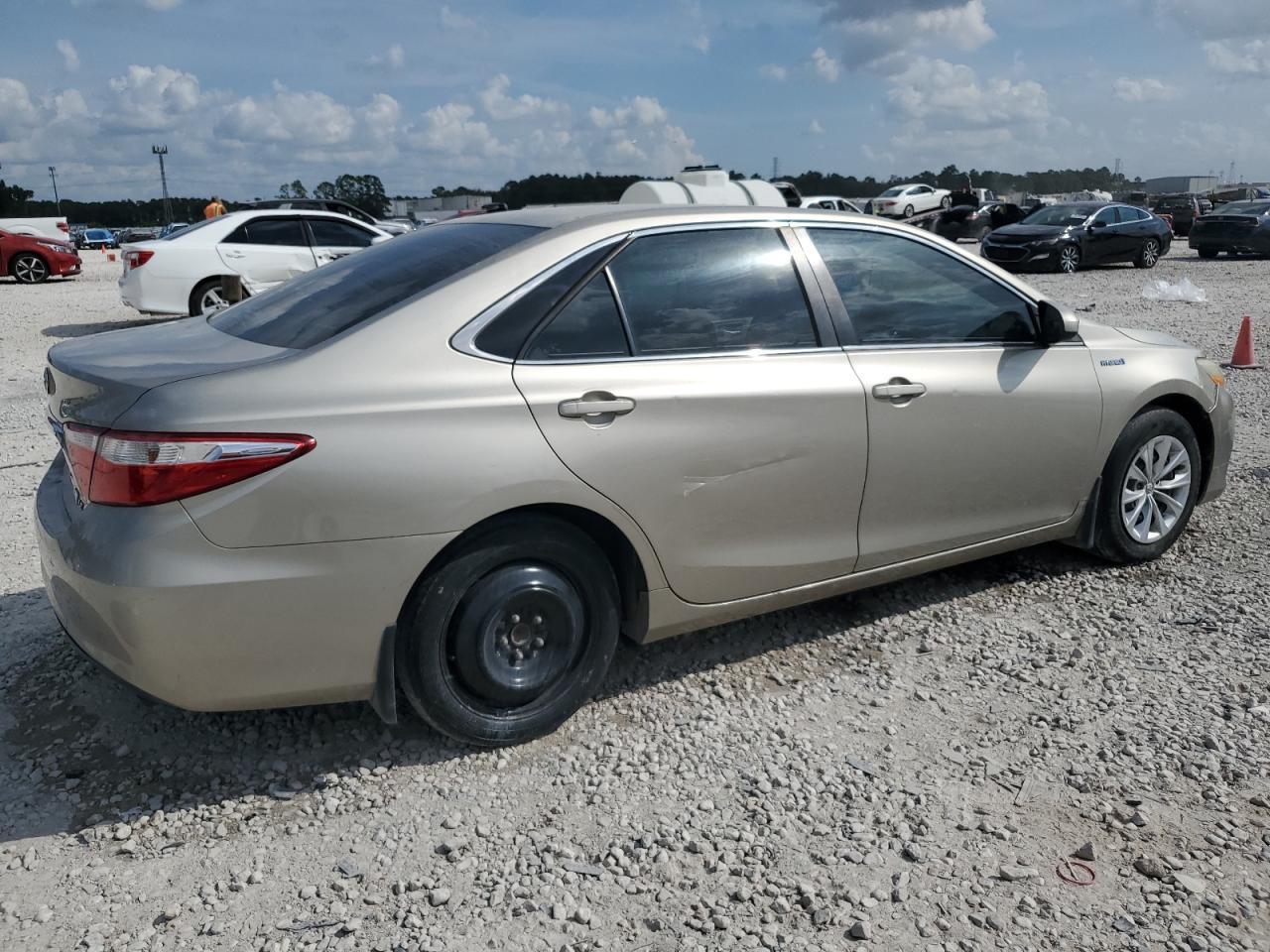 2015 TOYOTA CAMRY