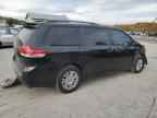 2011 TOYOTA SIENNA