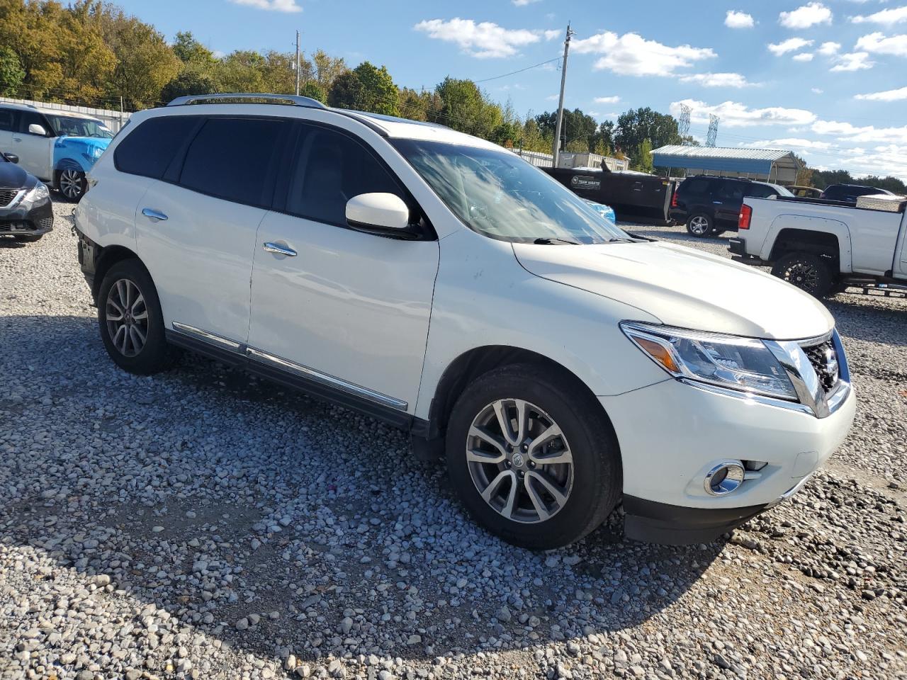 2013 NISSAN PATHFINDER