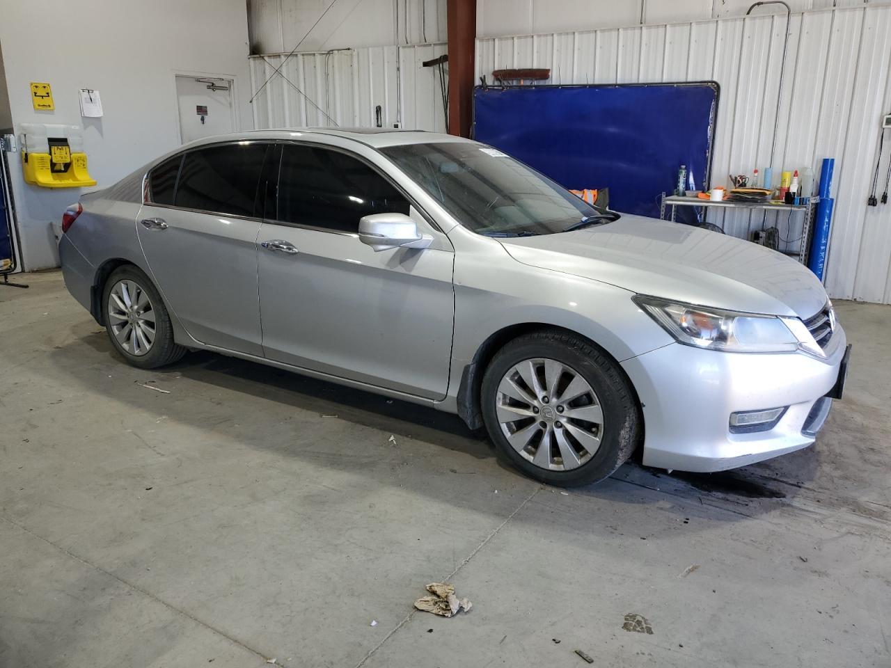 2013 HONDA ACCORD