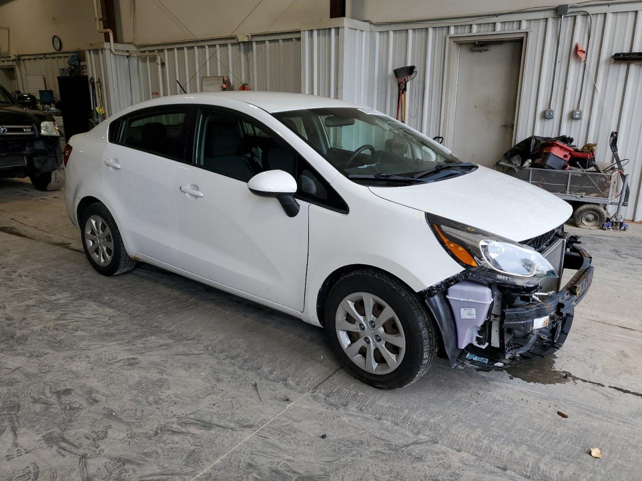 2013 KIA RIO