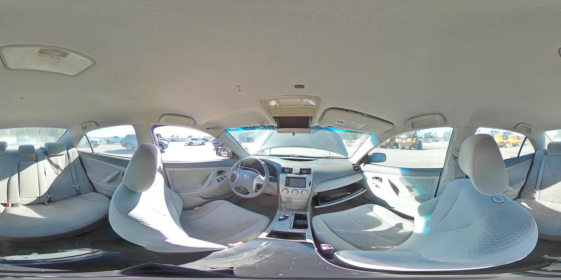 2011 TOYOTA CAMRY