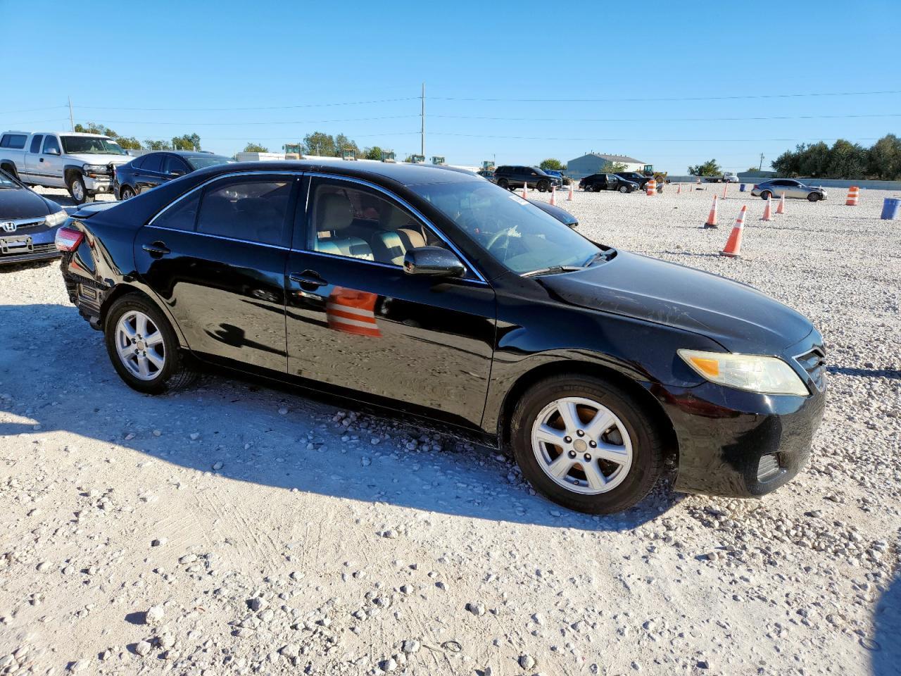 2010 TOYOTA CAMRY