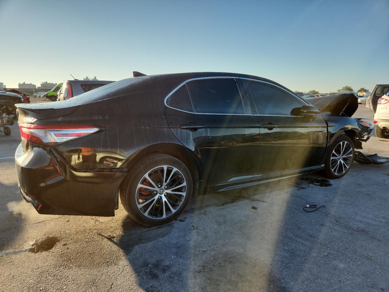 2019 TOYOTA CAMRY