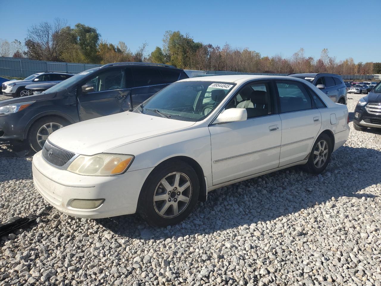 2002 TOYOTA Avalon