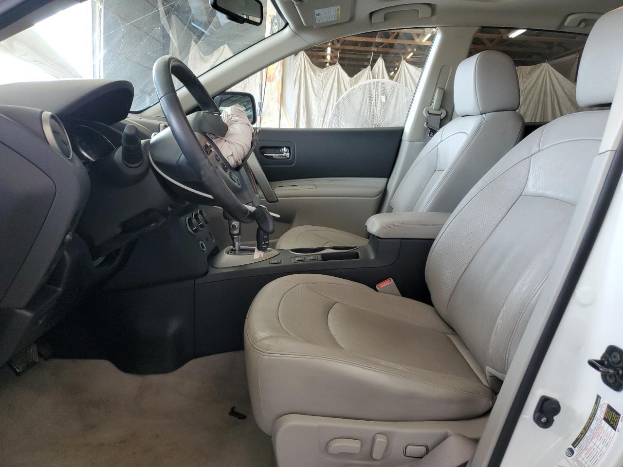 2013 NISSAN ROGUE