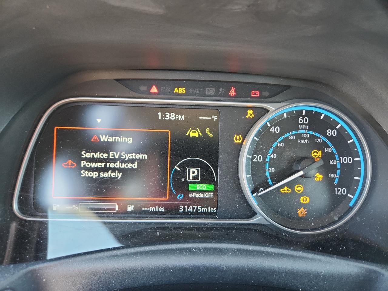 2018 NISSAN LEAF