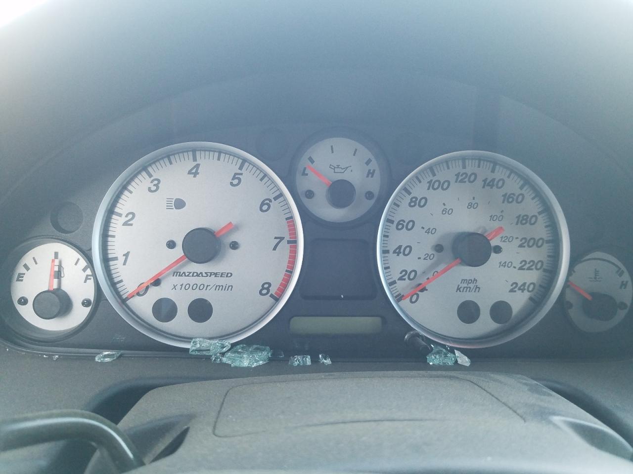 2004 MAZDA MX-5 Miata