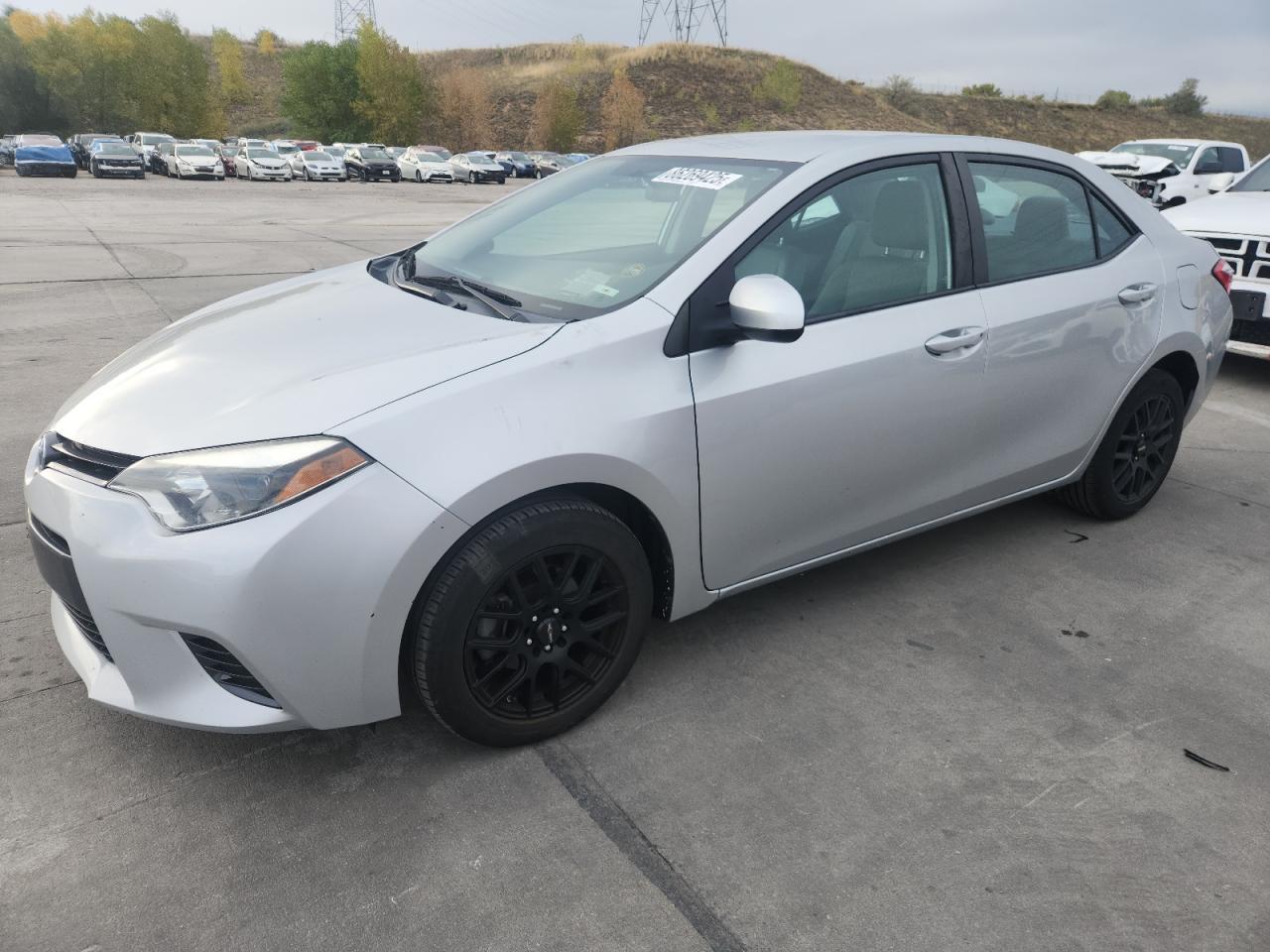 2016 TOYOTA COROLLA