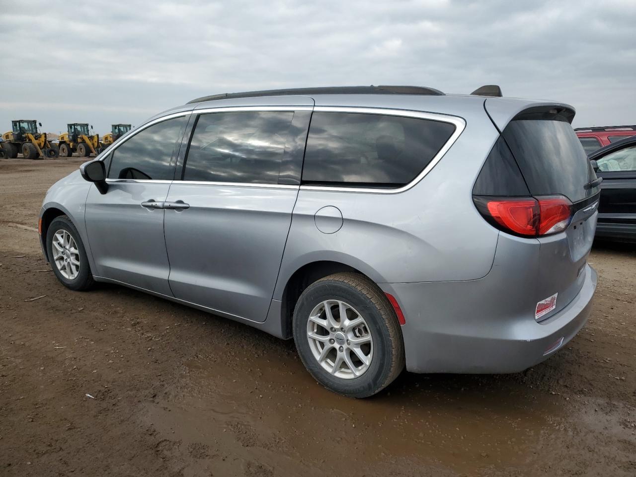 2021 CHRYSLER Voyager