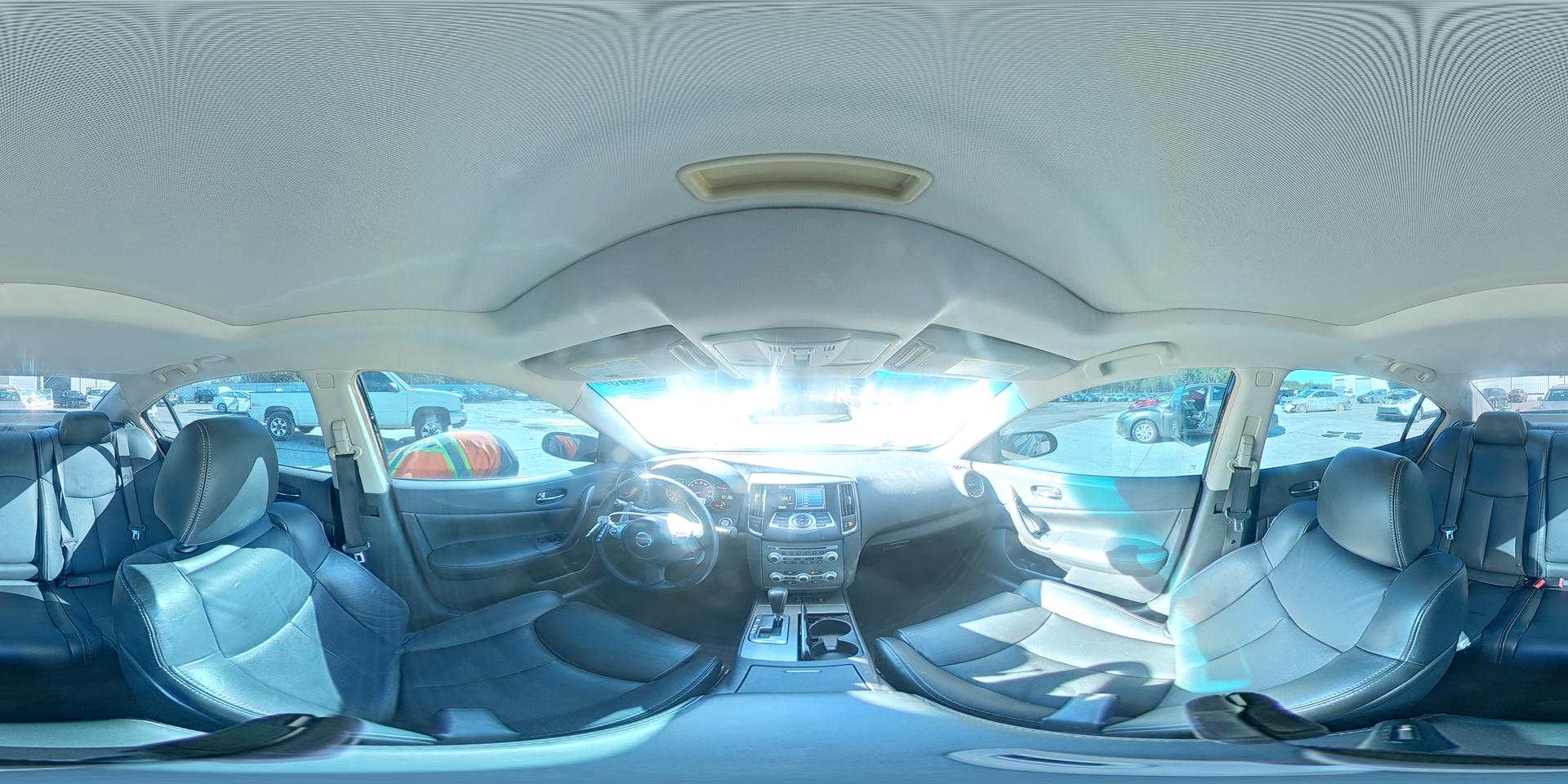 2014 NISSAN Maxima