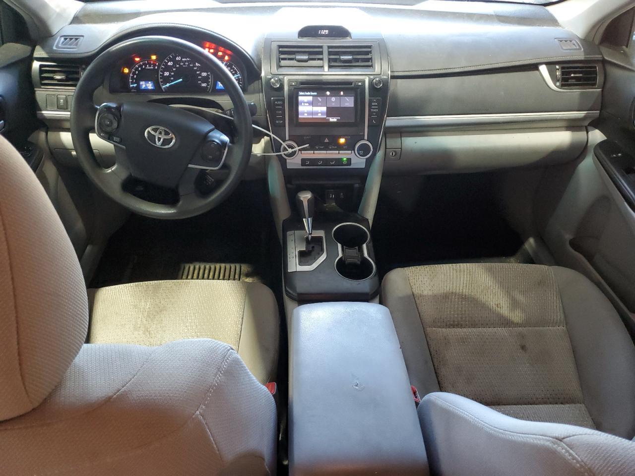 2014 TOYOTA CAMRY