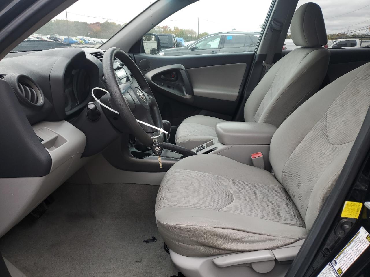 2011 TOYOTA RAV4