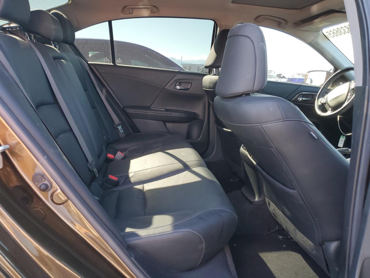 2017 HONDA ACCORD