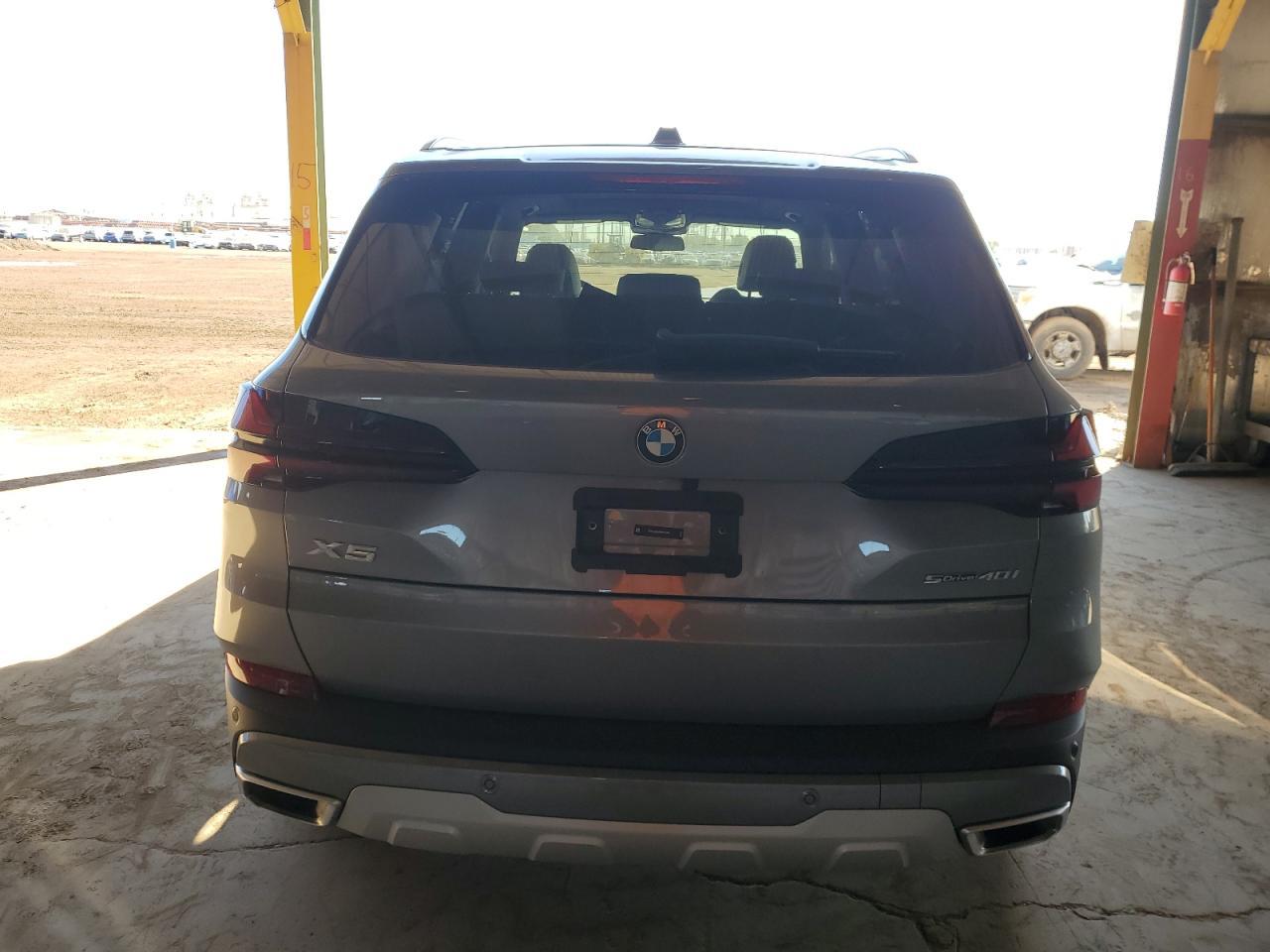 2025 BMW X5