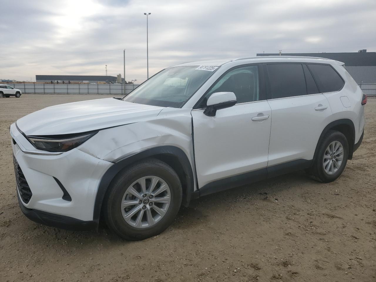 2024 TOYOTA HIGHLANDER