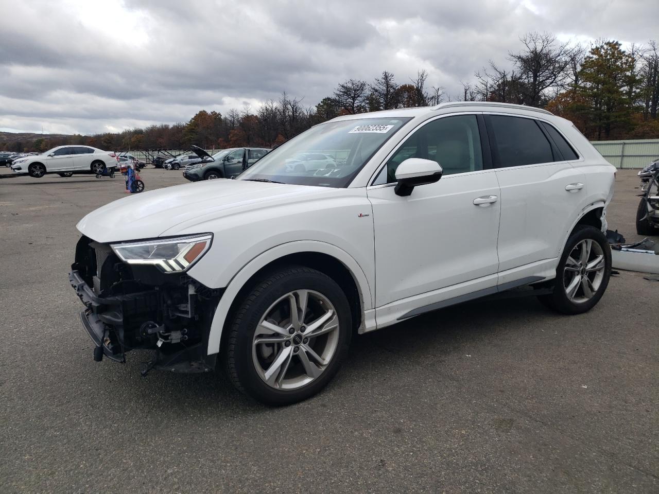 2024 AUDI Q3