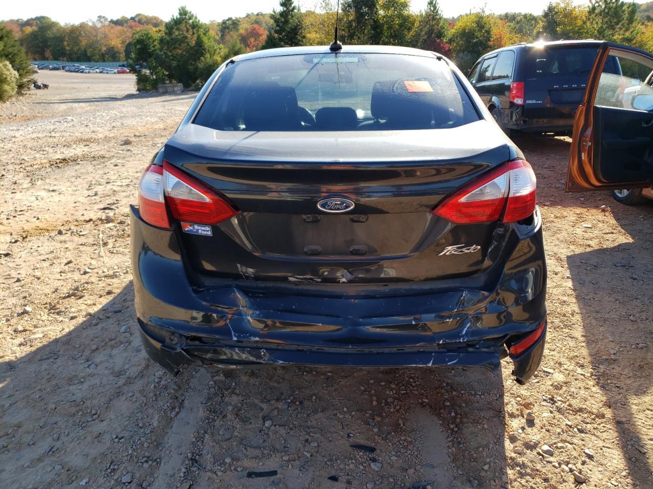2014 FORD Fiesta