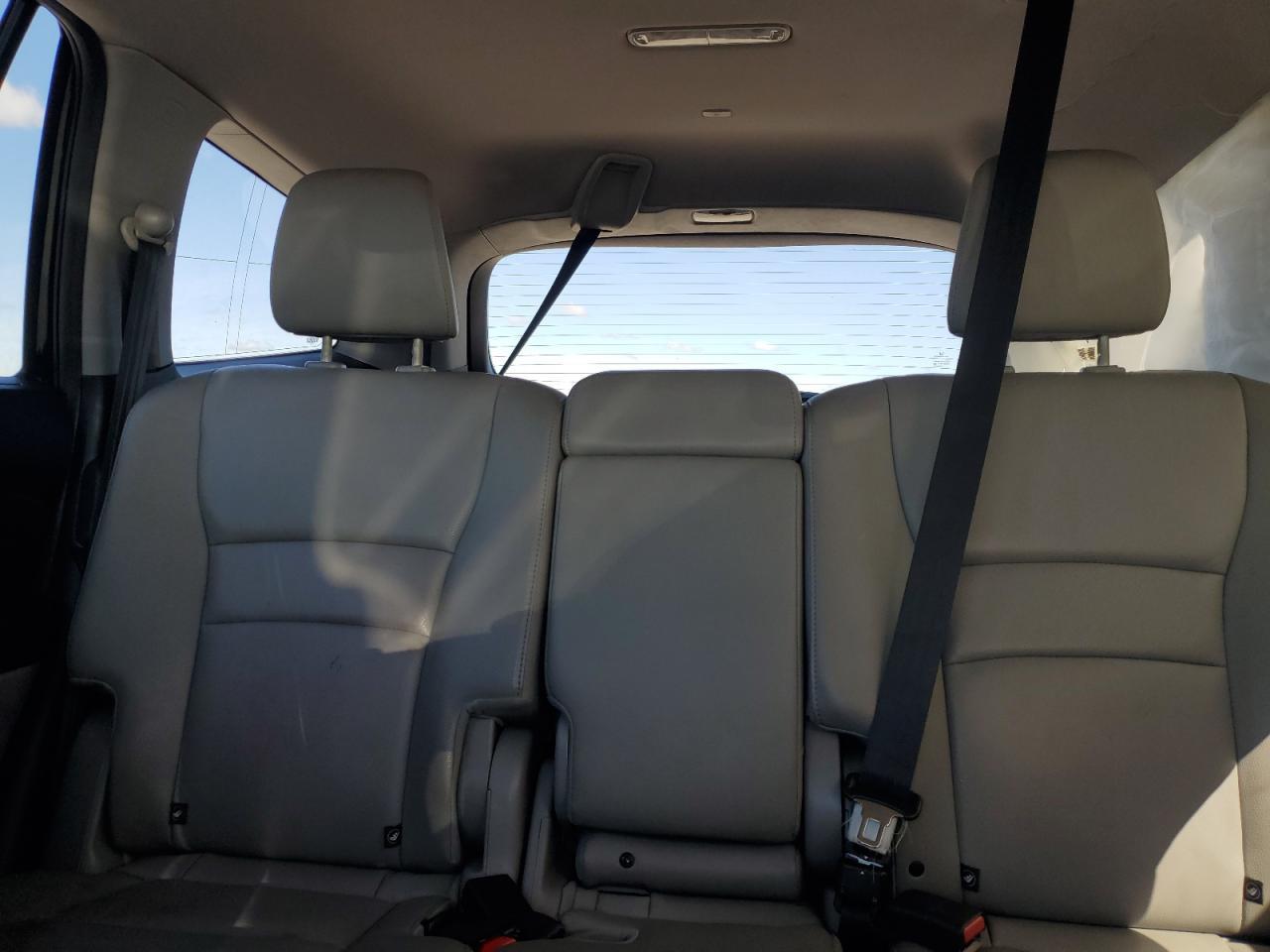 2016 HONDA PILOT