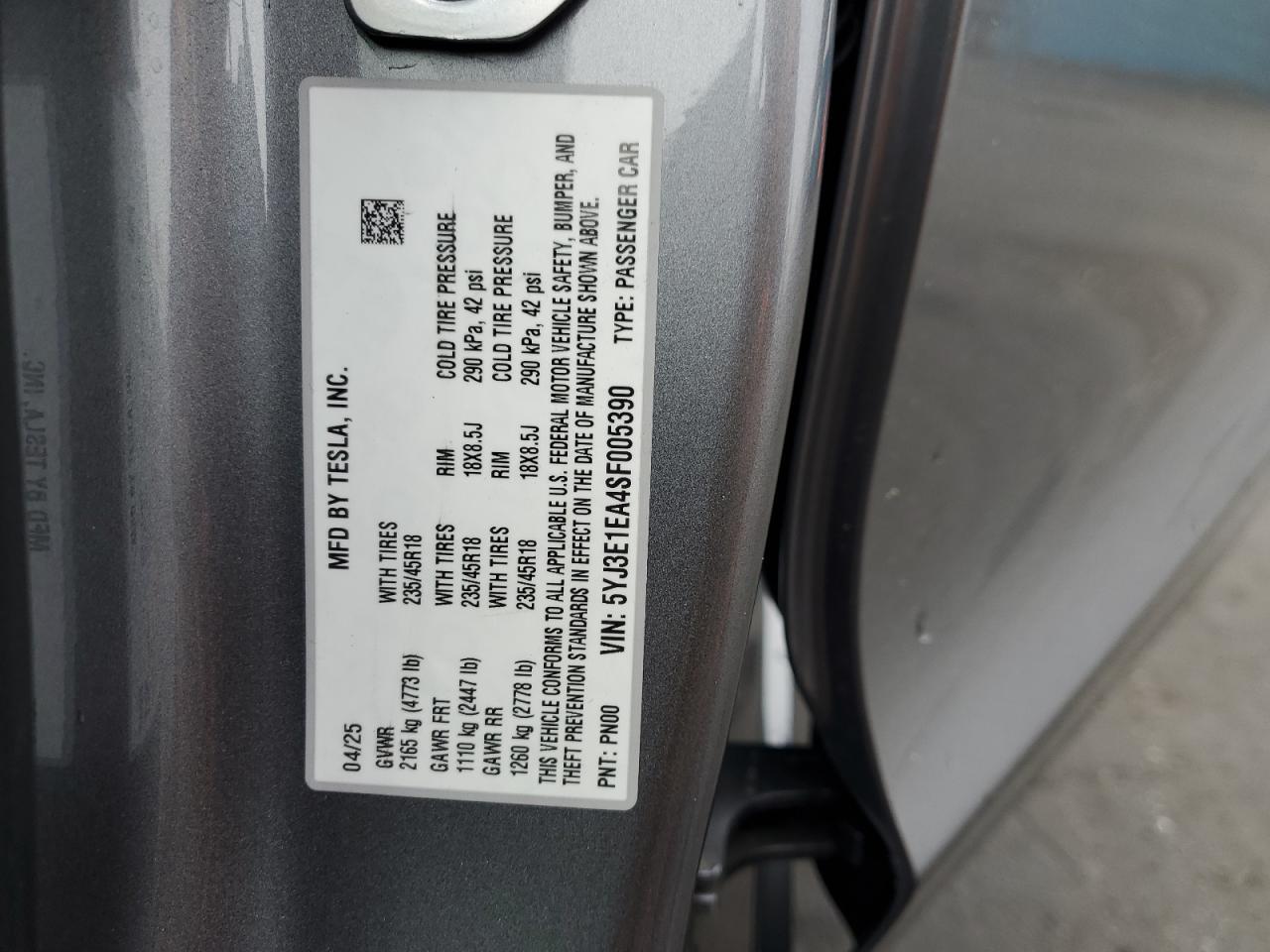 2025 TESLA MODEL 3