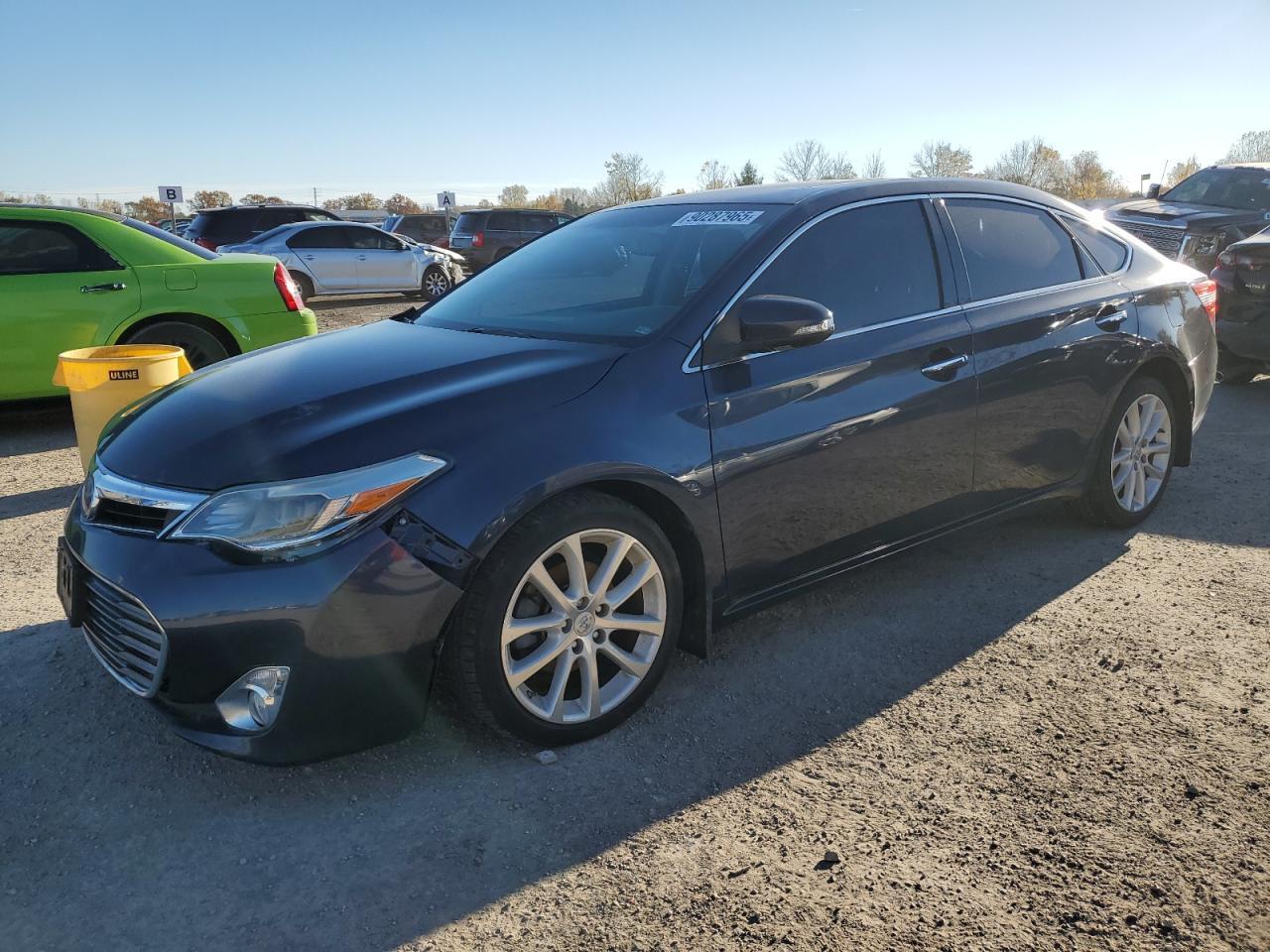 2015 TOYOTA Avalon