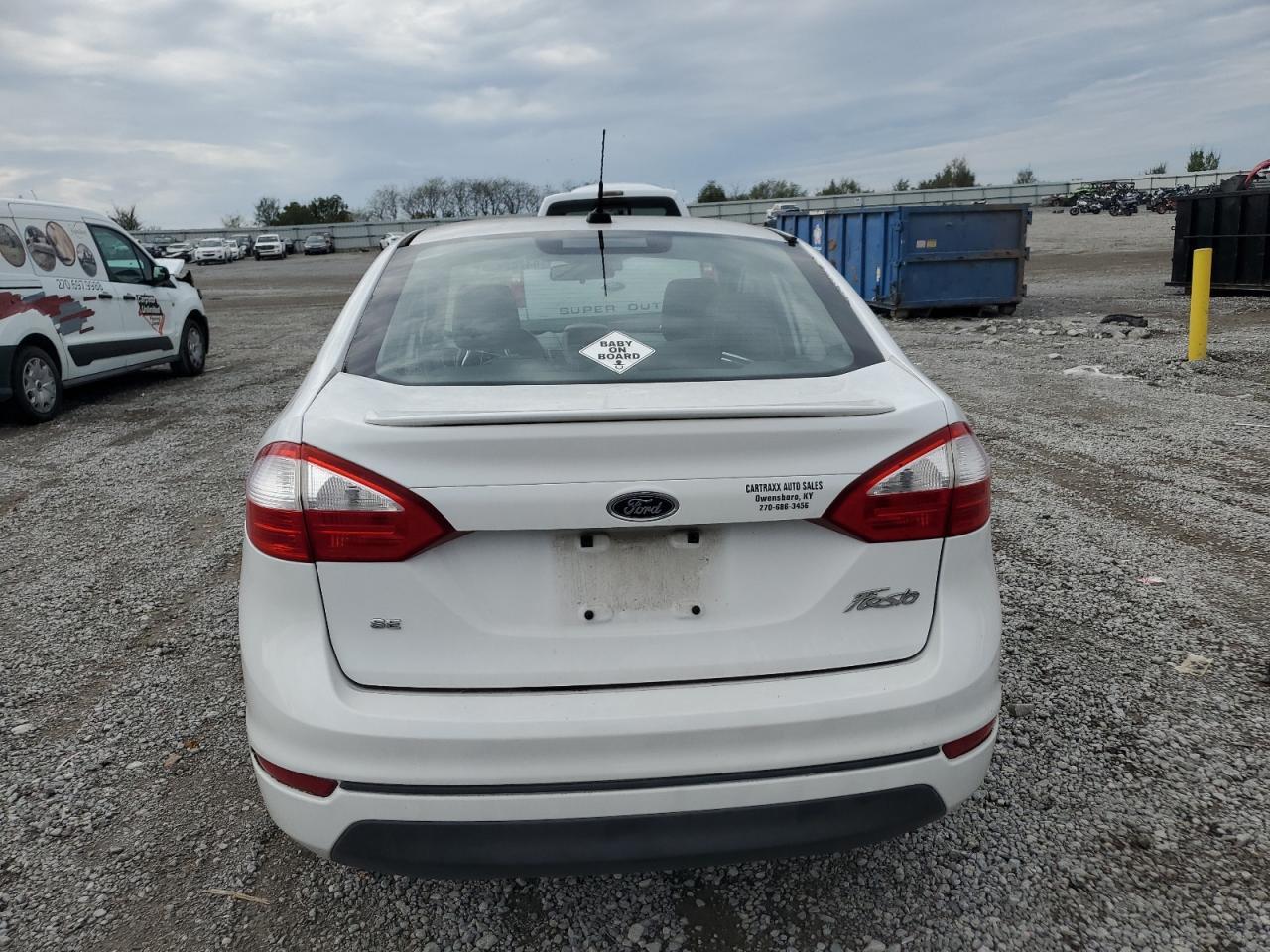 2016 FORD Fiesta