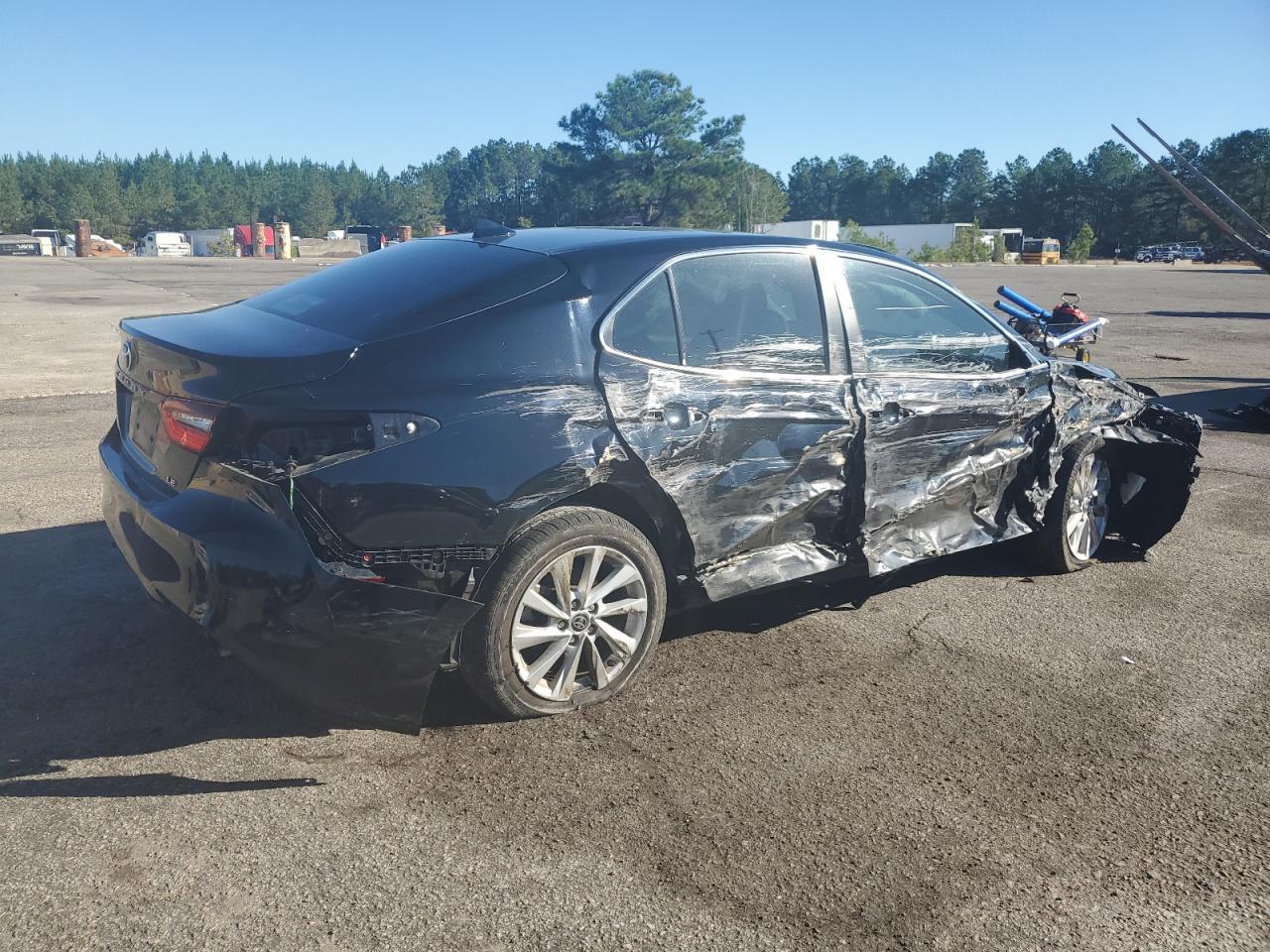 2022 TOYOTA CAMRY