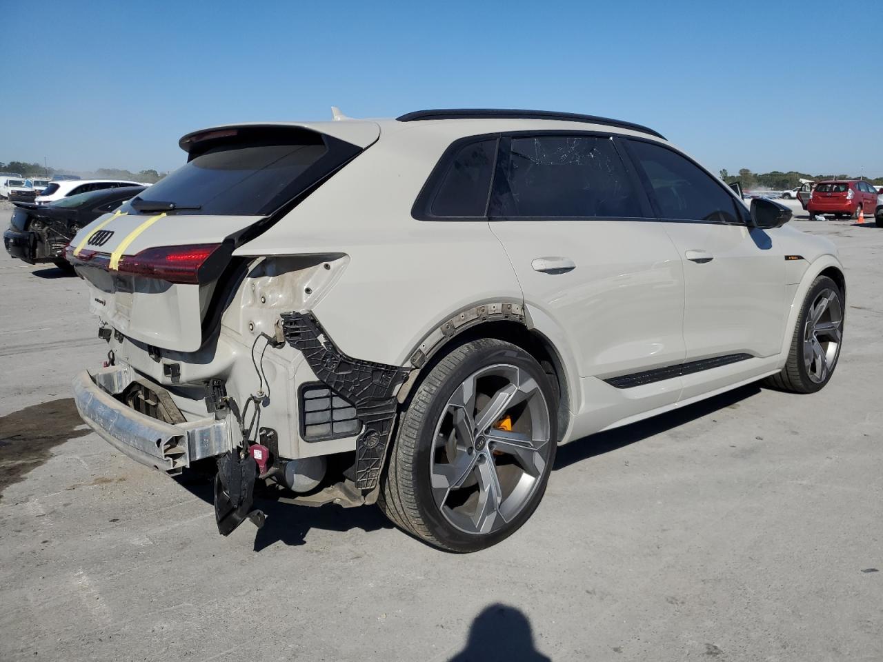 2022 AUDI e-tron S