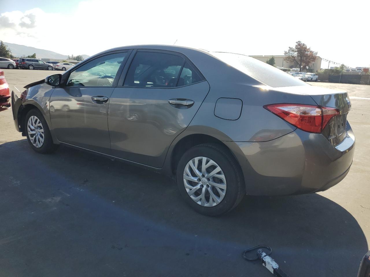 2017 TOYOTA COROLLA