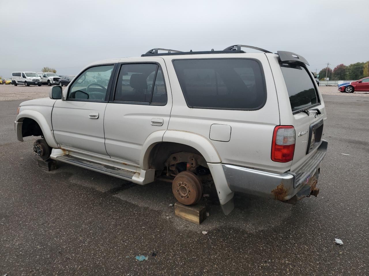 2000 TOYOTA 4Runner