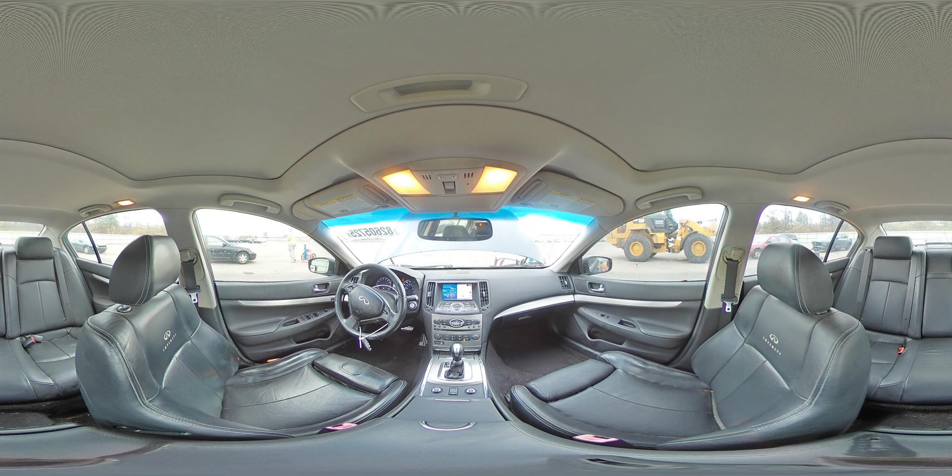 2013 INFINITI G37